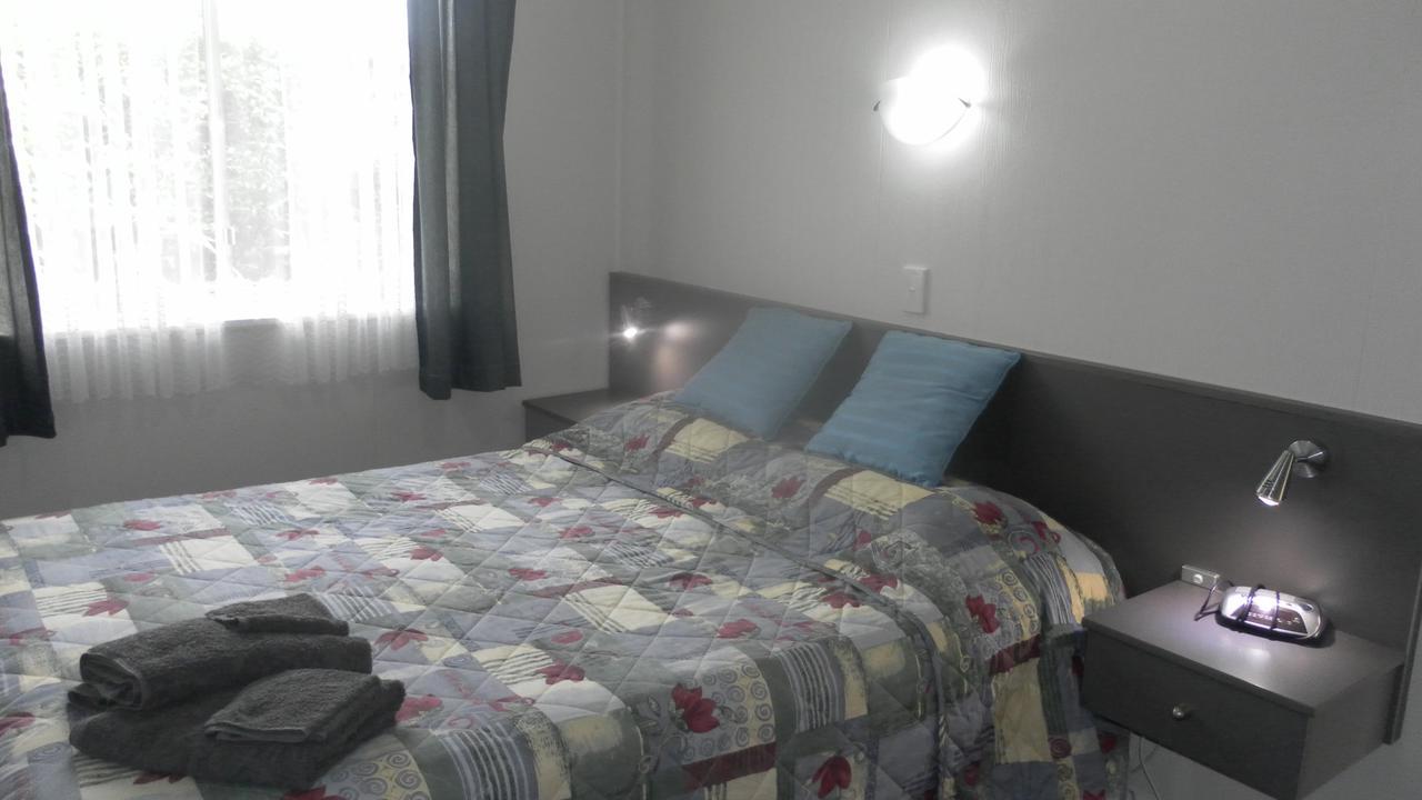 Beachside Sunnyvale Motel Піктон Екстер'єр фото
